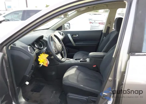 2015 Nissan Rogue Select S z USA, uszkodzony, nr VIN JN8AS5MT1FW164948